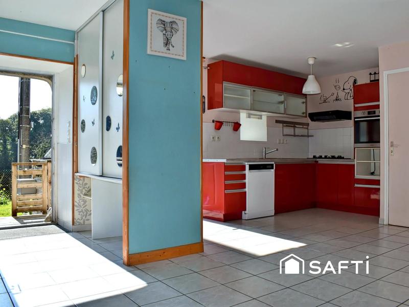 Maison - 172 m² - 10 pièces