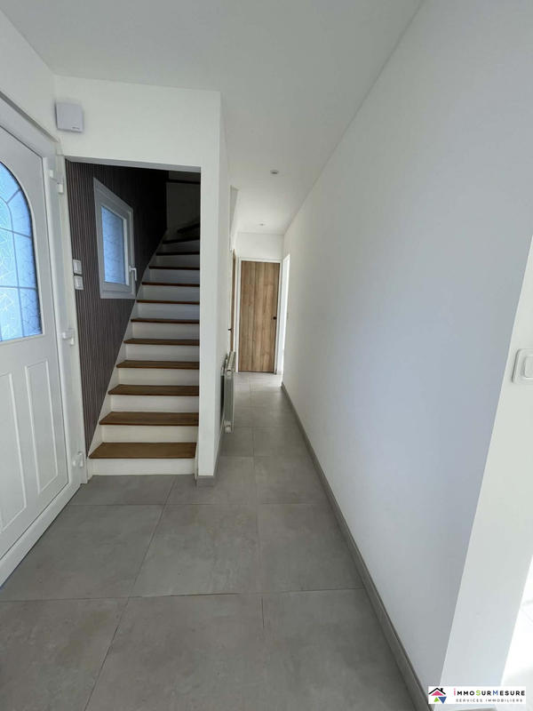 Maison - 96 m² - 5 pièces