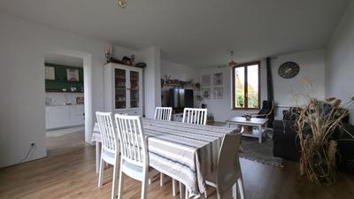 Maison - 120 m² - 6 pièces