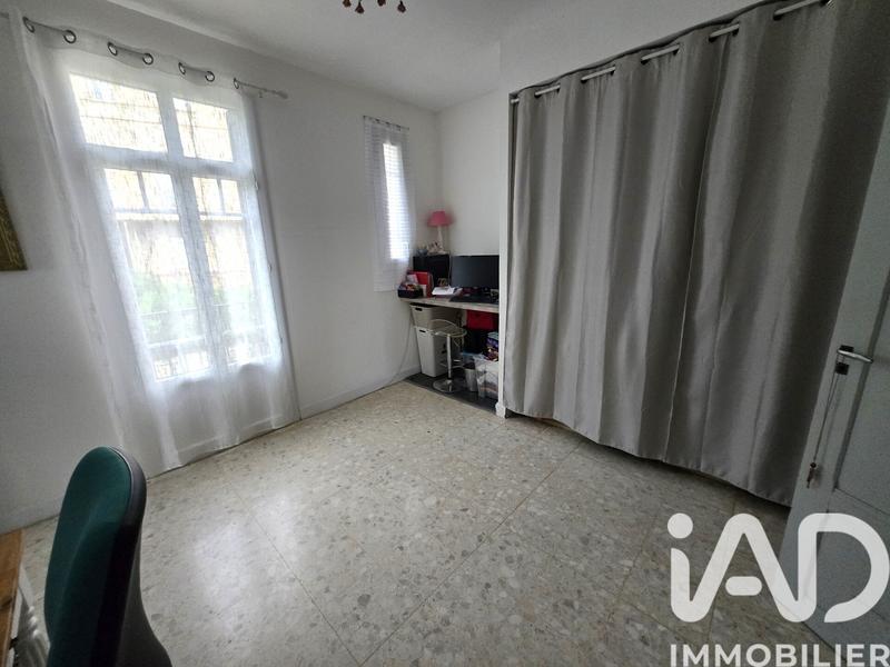 Maison - 215 m² - 8 pièces