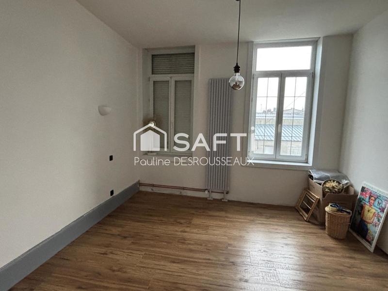 Maison - 215 m² - 8 pièces