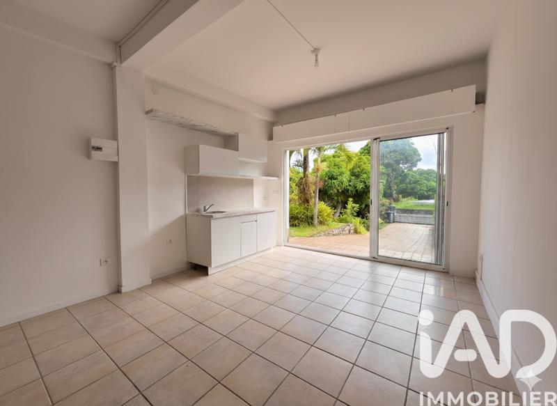 Maison - 270 m² - 11 pièces