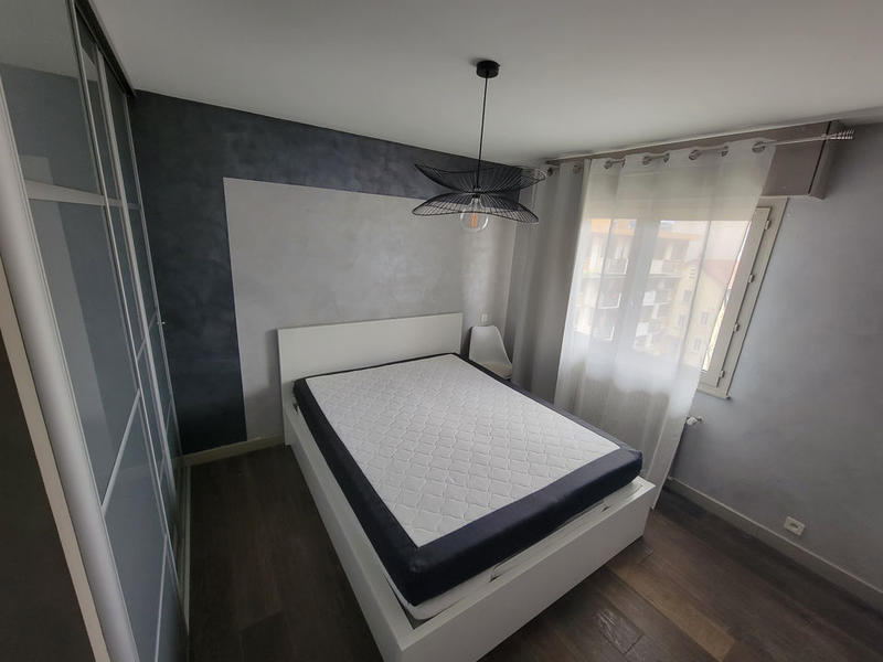 Appartement - 77 m² - 4 pièces