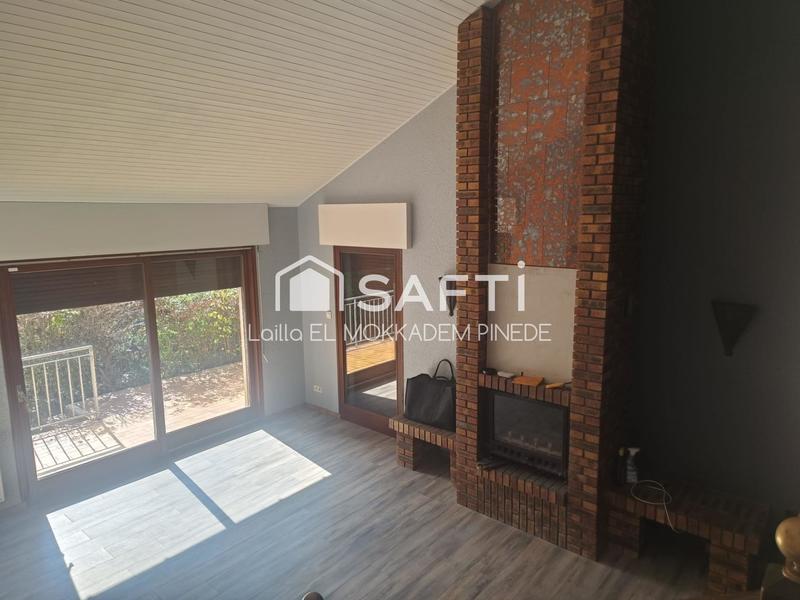 Maison - 107 m² - 6 pièces