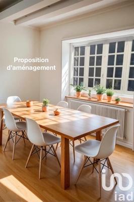 Maison - 206 m² - 7 pièces