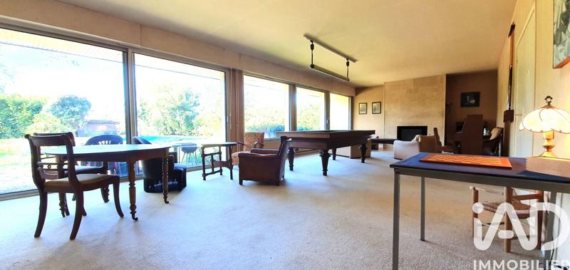 Maison - 197 m² - 7 pièces