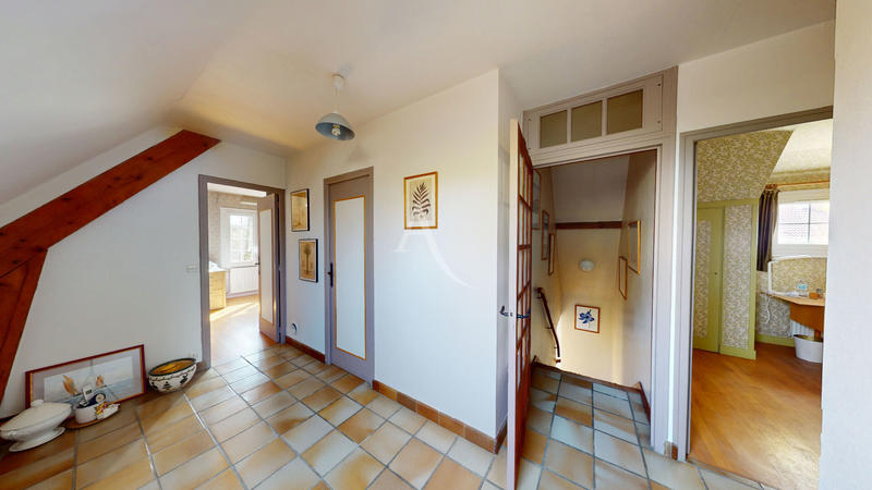 Maison - 136 m² - 6 pièces