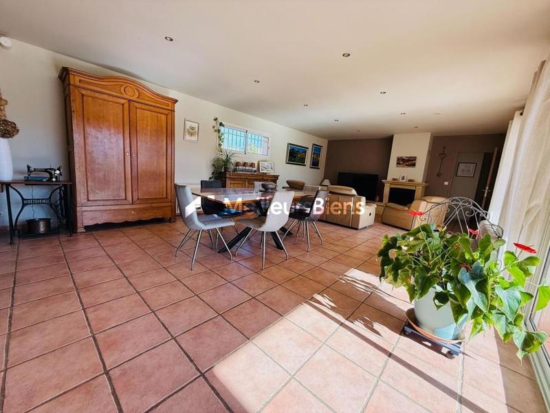 Maison - 173 m² - 7 pièces