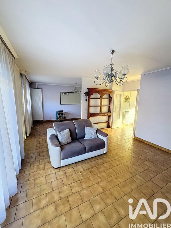 Maison - 98 m² - 4 pièces