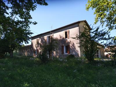 Maison - 170 m² - 5 pièces