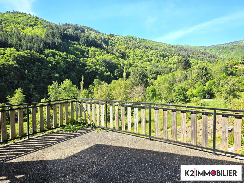 Maison - 80 m² - 6 pièces