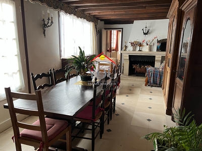 Maison - 147 m² - 6 pièces
