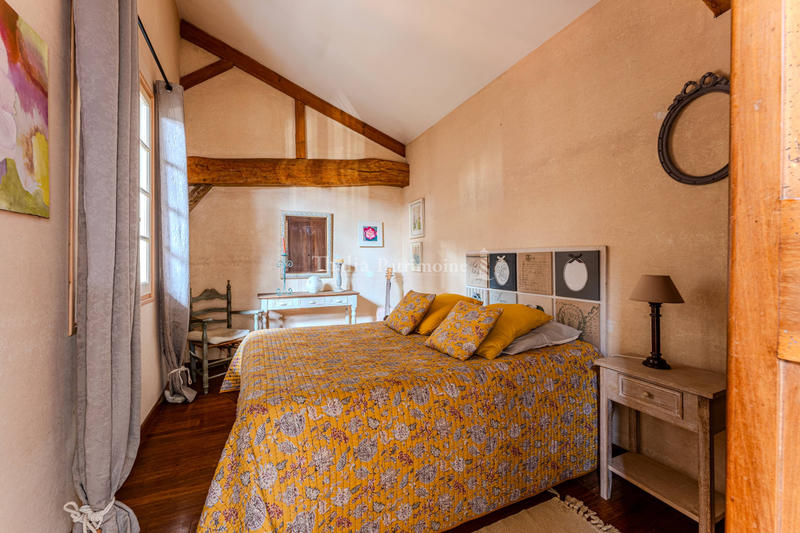 Maison - 500 m² - 14 pièces