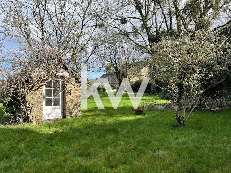 Maison - 306 m² - 9 pièces