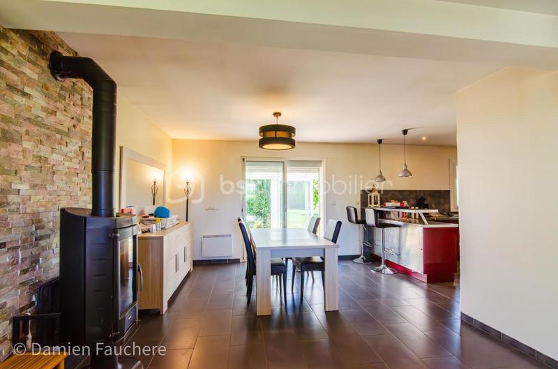 Maison - 100 m² - 6 pièces