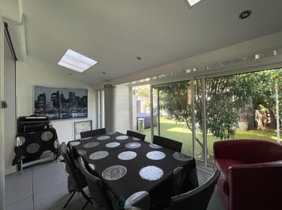 Maison - 98 m² - 5 pièces