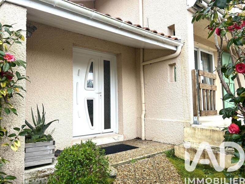 Maison - 139 m² - 5 pièces