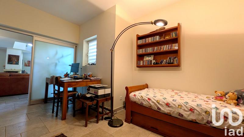 Maison - 218 m² - 6 pièces