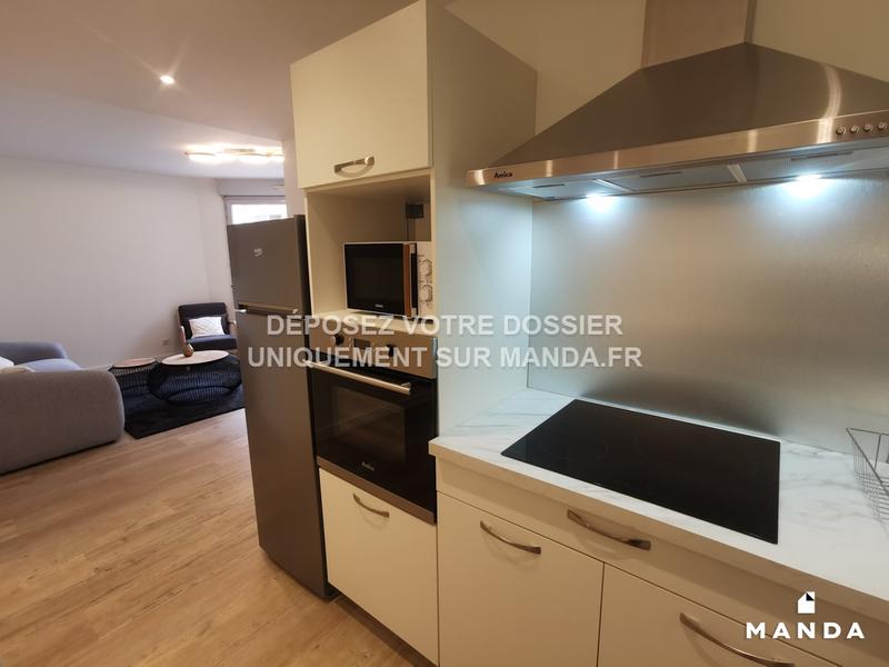 Chambre - 11 m² - 4 pièces