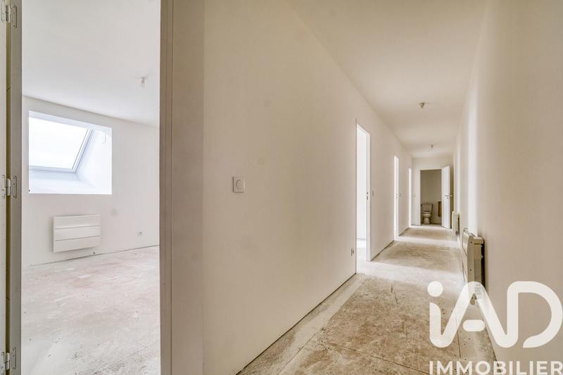 Maison - 192 m² - 10 pièces