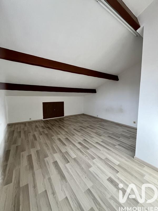 Maison - 180 m² - 8 pièces