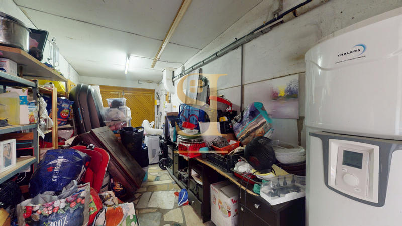 Maison - 101 m² - 5 pièces