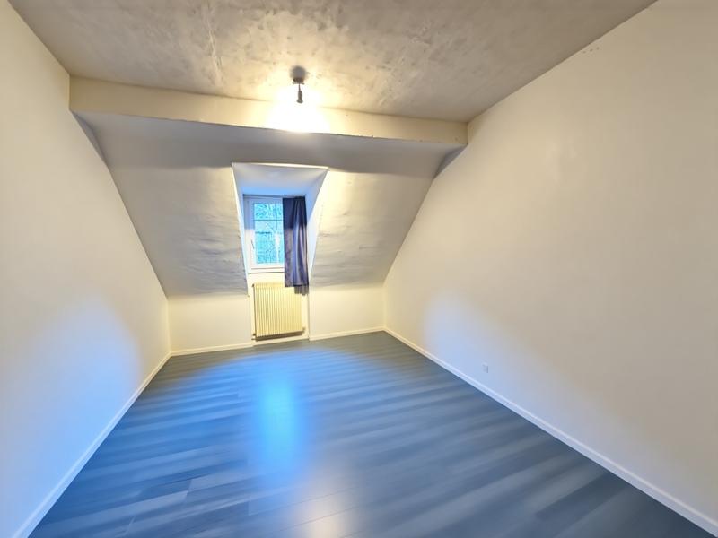 Appartement - 77 m² - 4 pièces