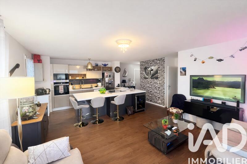 Appartement - 81 m² - 4 pièces