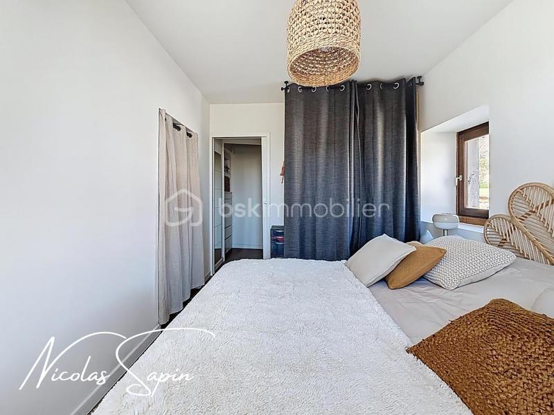 Appartement - 75 m² - 3 pièces