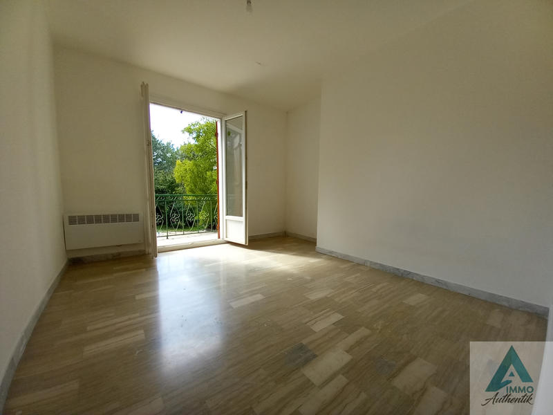 Appartement - 108 m² - 5 pièces