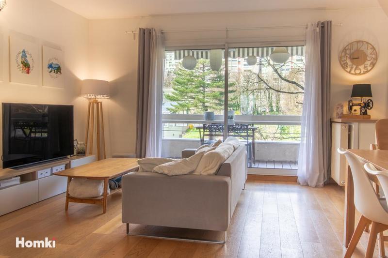 Appartement - 88 m² - 4 pièces