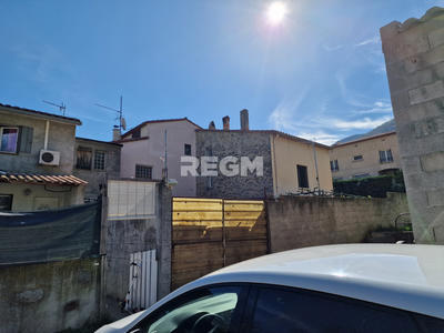 Maison - 500 m² - 15 pièces