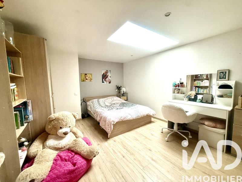 Maison - 110 m² - 4 pièces