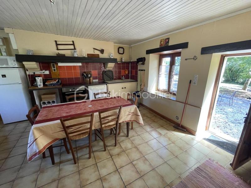 Maison en pierre - 266 m² - 10 pièces