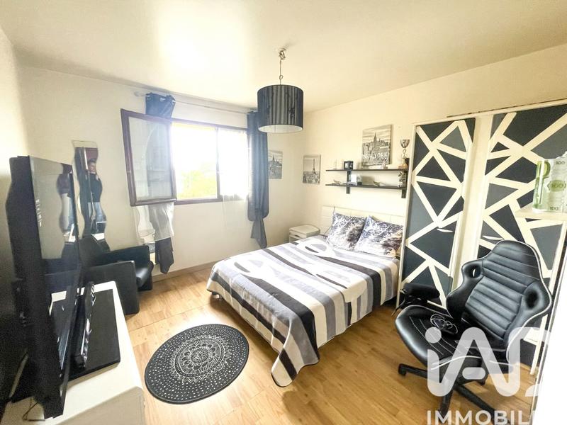 Maison - 193 m² - 8 pièces