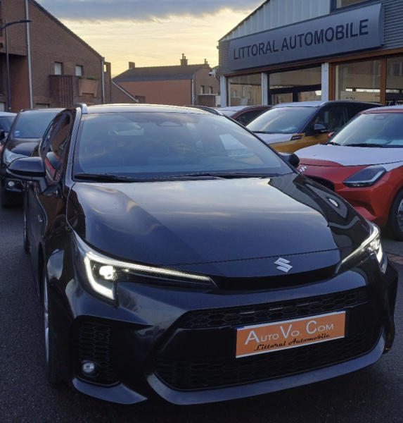 Suzuki Swace 1.8 Hybrid Black