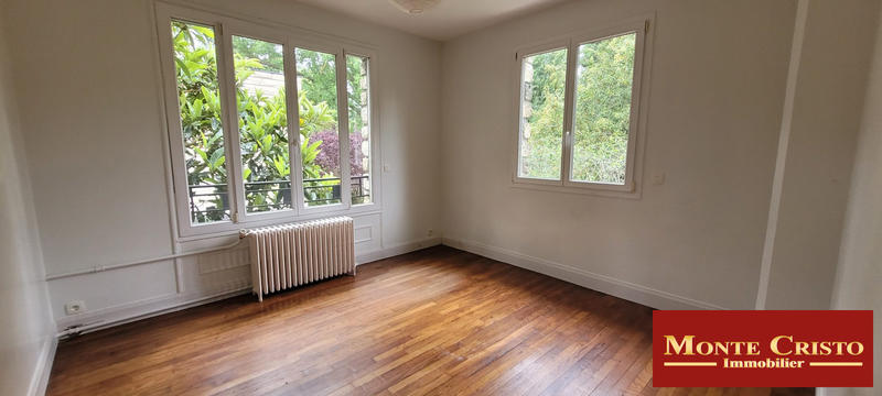 Maison - 93 m² - 5 pièces