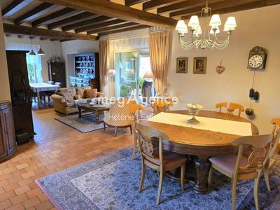 Longère - 268 m² - 13 pièces