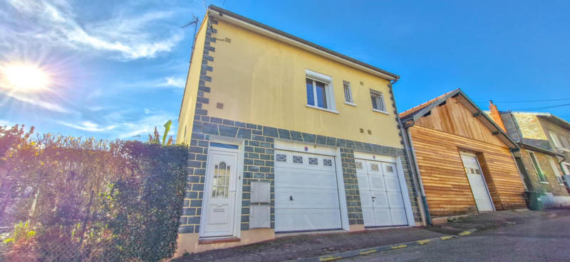 Maison - 97 m² - 4 pièces