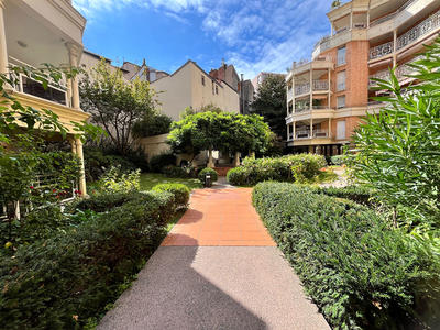 Appartement - 76 m² - 3 pièces