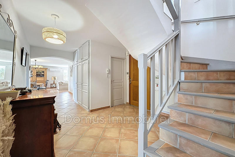 Maison - 153 m² - 8 pièces