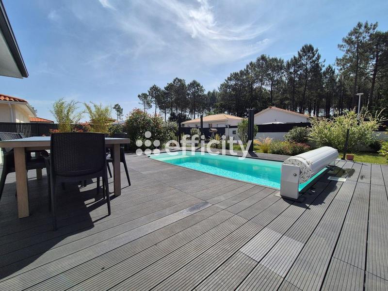 Maison - 110 m² - 5 pièces