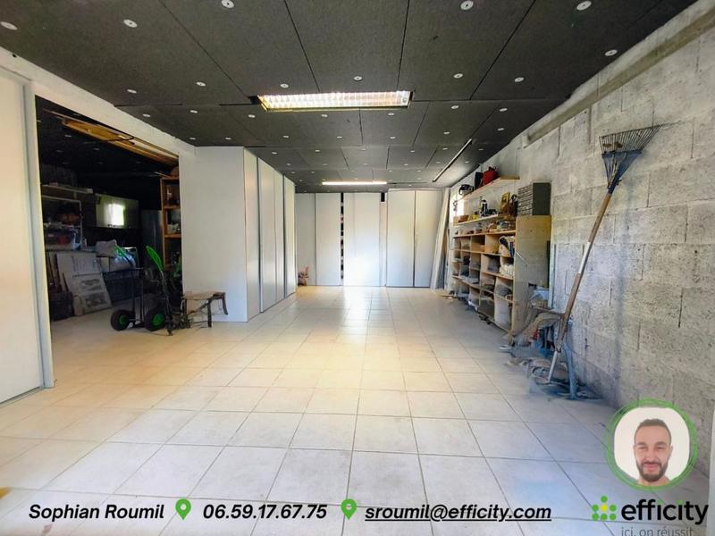 Maison - 151 m² - 6 pièces