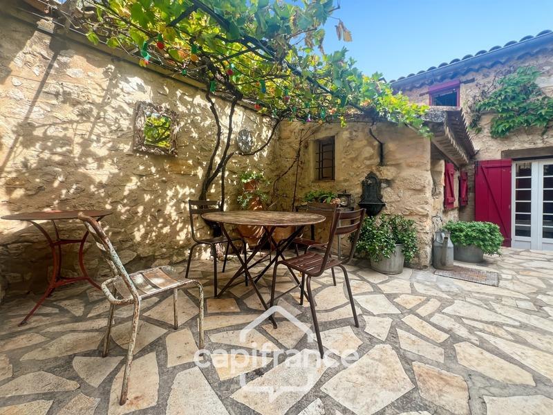 Maison en pierre - 67 m² - 4 pièces