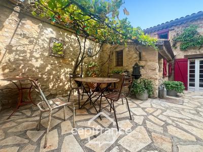 Maison en pierre - 67 m² - 4 pièces