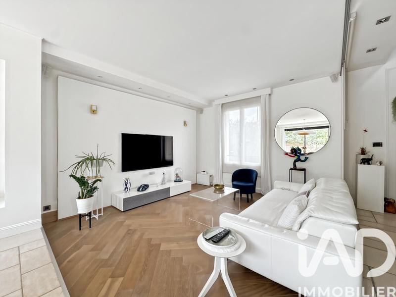 Maison - 127 m² - 5 pièces