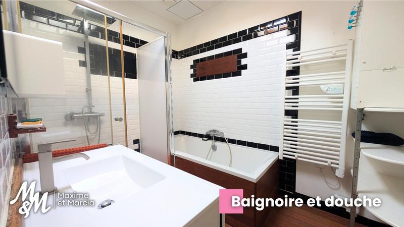 Maison traditionnelle - 105 m² - 6 pièces