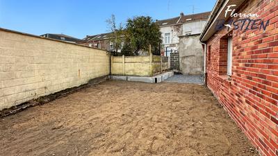 Maison - 93 m² - 5 pièces