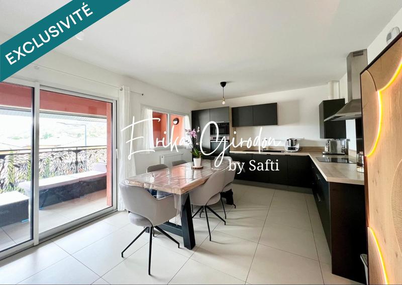 Appartement - 82 m² - 4 pièces