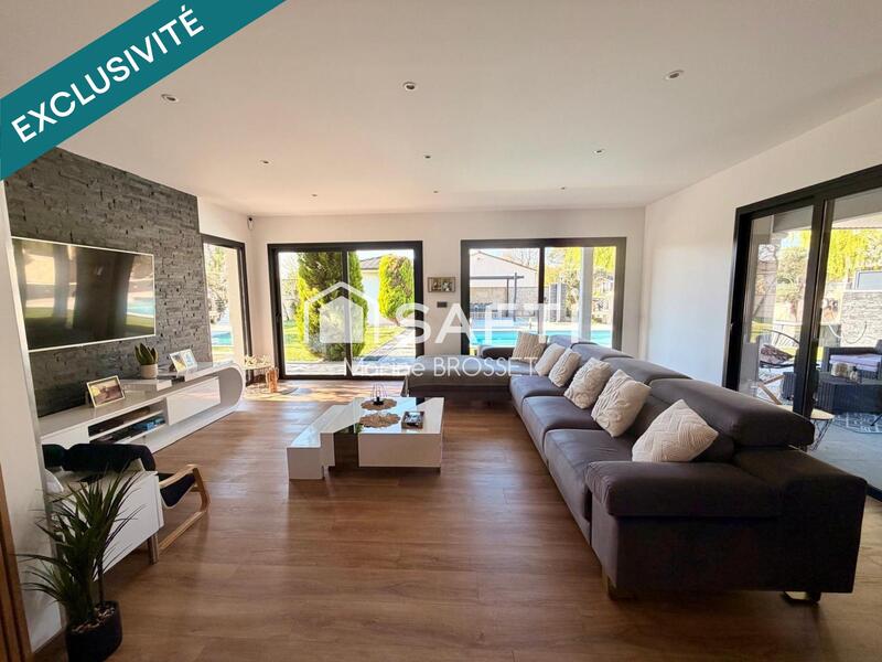 Maison - 168 m² - 4 pièces